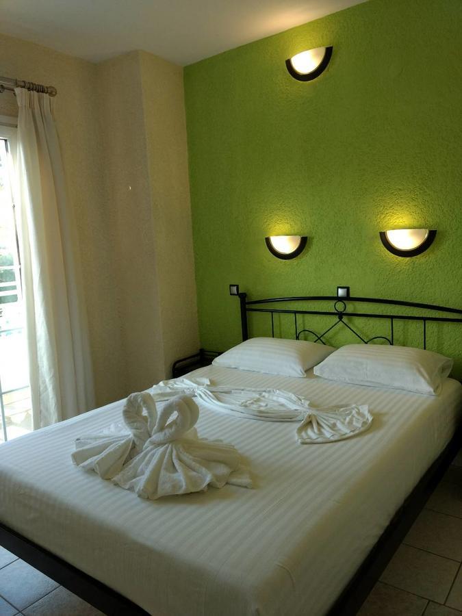 Evelin Hotel Питагорион Экстерьер фото