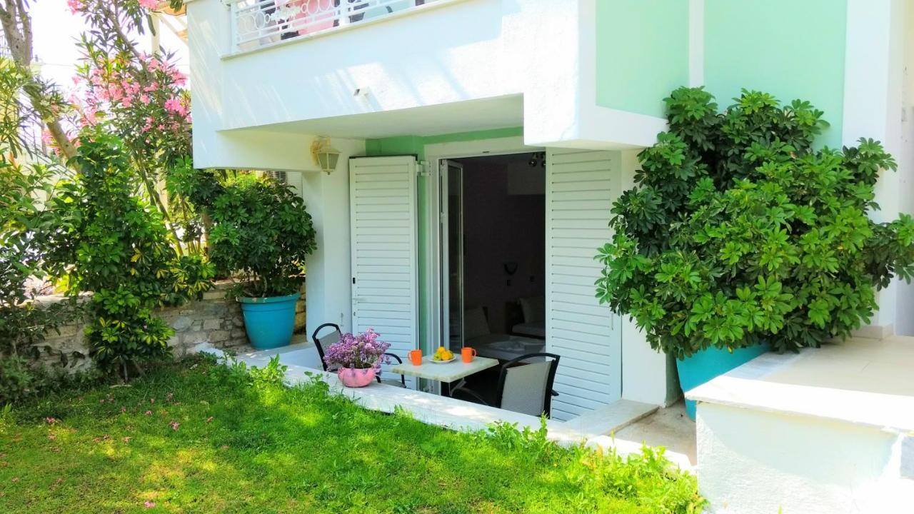 Evelin Hotel Питагорион Экстерьер фото